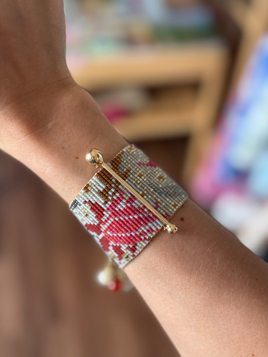 Fine Art Bracelet Pink