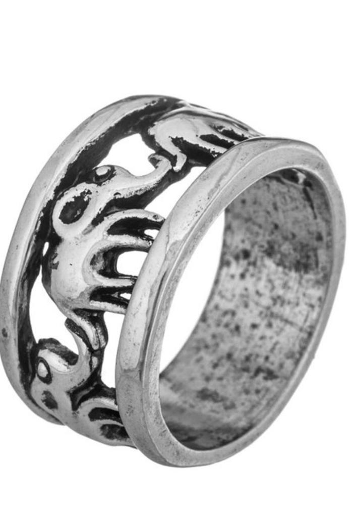 Band Ring with Elephant Accents